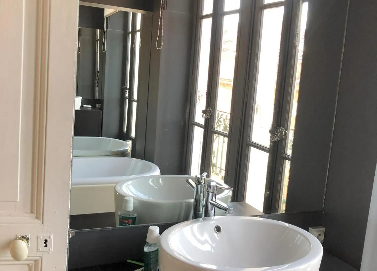 Cathedrale Tropezienne Bed & Breakfast Toulouse